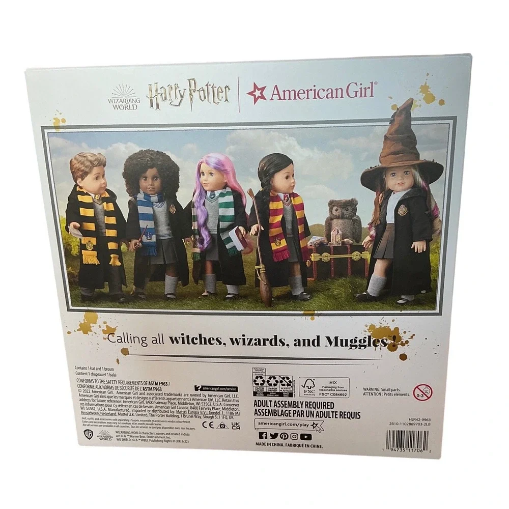 American Girl Harry Potter Hogwarts Sorting Hat and Nimbus 2000 Broom Set HJR42